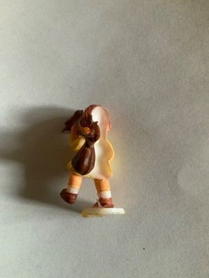 VINTAGE FIGURES Original 1970s Hard Plastic Walking Girl Unpainted Base