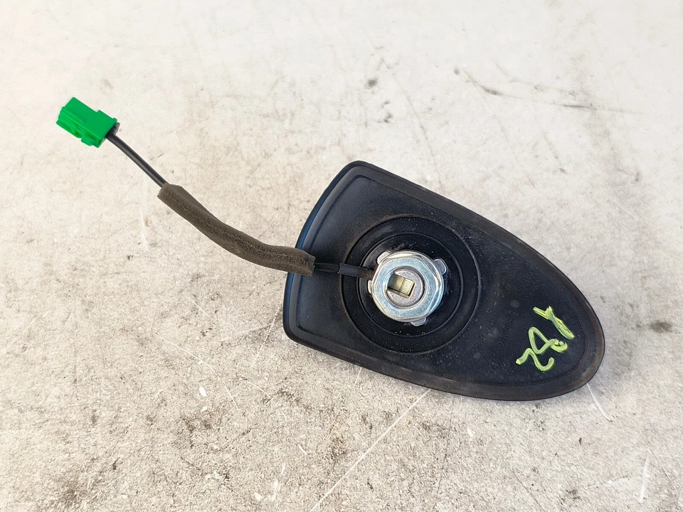 14-20 INFINITI Q50 Q60 TOP ROOF TUBARÃO BARBATANA MÓDULO DE CONTROLE UNIDADE FABRICANTE DE EQUIPAMENTO ORIGINAL - Imagem 2 de 3