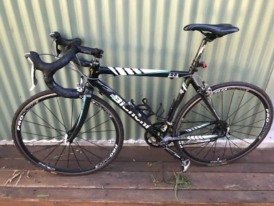 gumtree carbon road bike