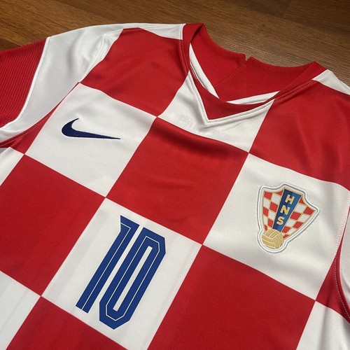 CROATIA NIKE 2020 EURO FOOTBALL HOME JERSEY #10 MODRIC SIZE “S” CD0695-100 - Picture 4 of 21