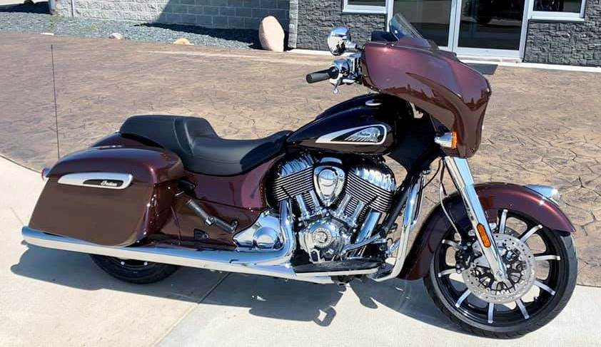 2019 Indian Chieftain® Limited ABS  2019 Indian Chieftain® Limited ABS Dark Walnut