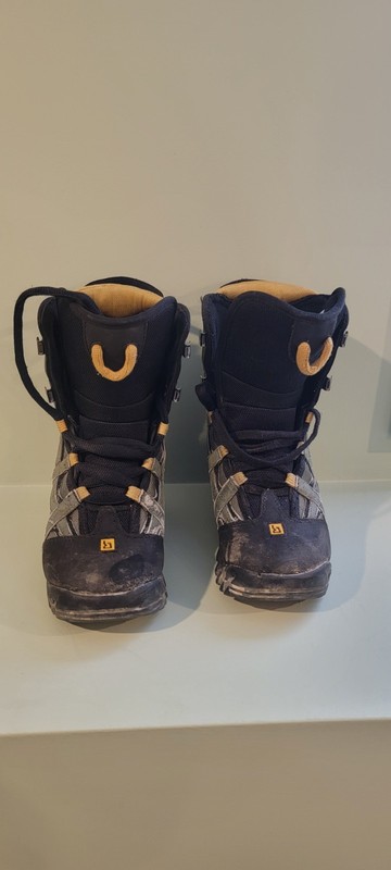 Burton Size 2 Snowboard Boots