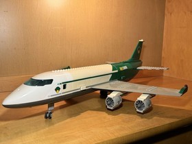 Lego 60022 Cargo Terminal Used 100% Complete with Instructions