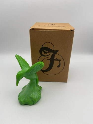 Fenton Chameleon Green Humming Bird