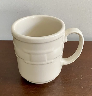 VTG Longaberger Woven Traditions Ivory Pottery 12 oz MUG, Made In USA.