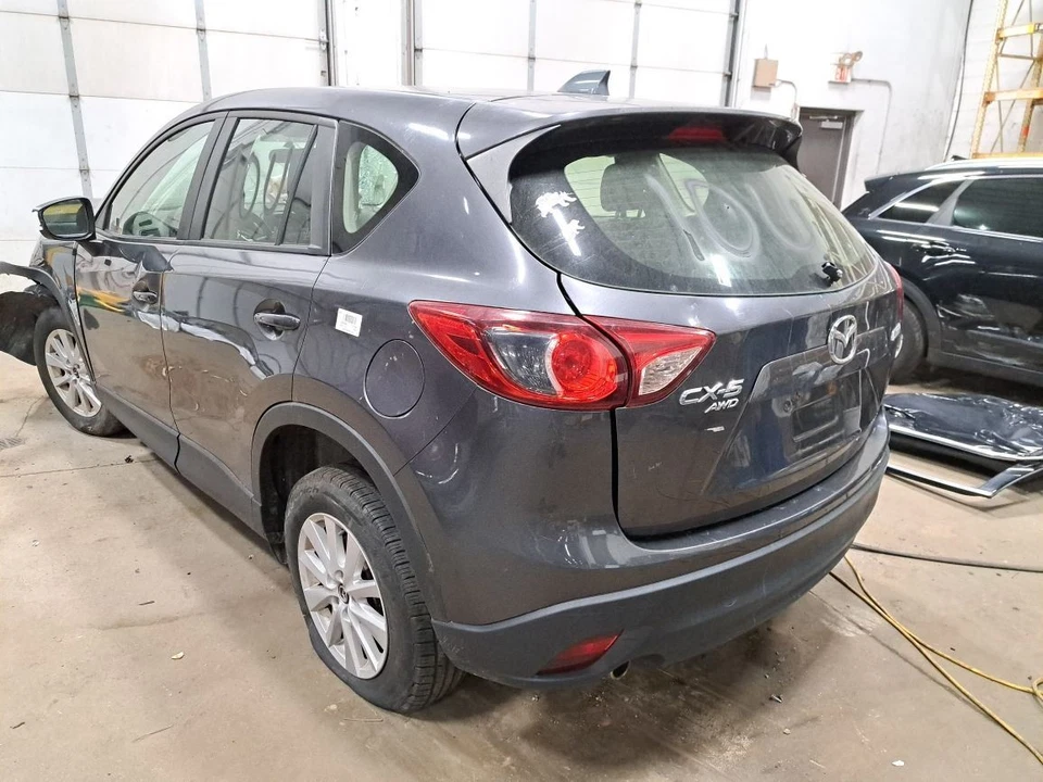Engine / Motor Assembly 2014 Cx-5 Sku#4232147 - Image 3 of 4