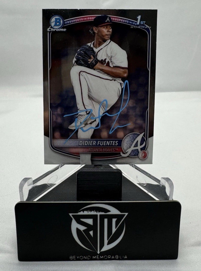 Didier Fuentes Autograph Signed 2025 1st Bowman Chrome BCP-87 Atlanta Braves