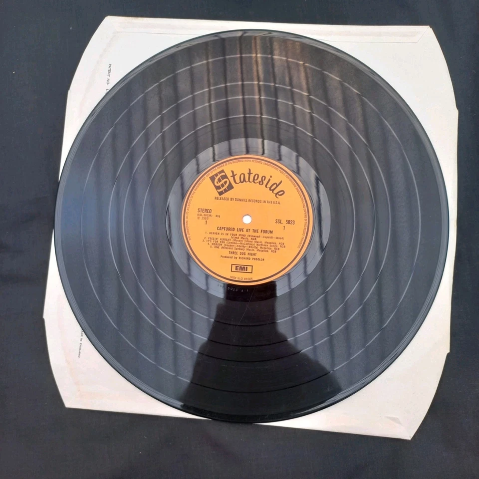THREE DOG NIGHT- CAPTURED LIVE AT THE FORUM- SSL 5023 STATESIDE VINYL LP A1 B1  - Image 4 of 4
