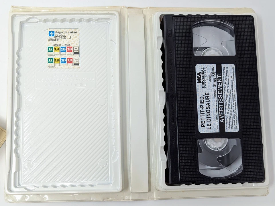 Petit-Pied le Dinosaure VHS (1988) - NTSC - French - VG (Tested) - Image 4 of 4