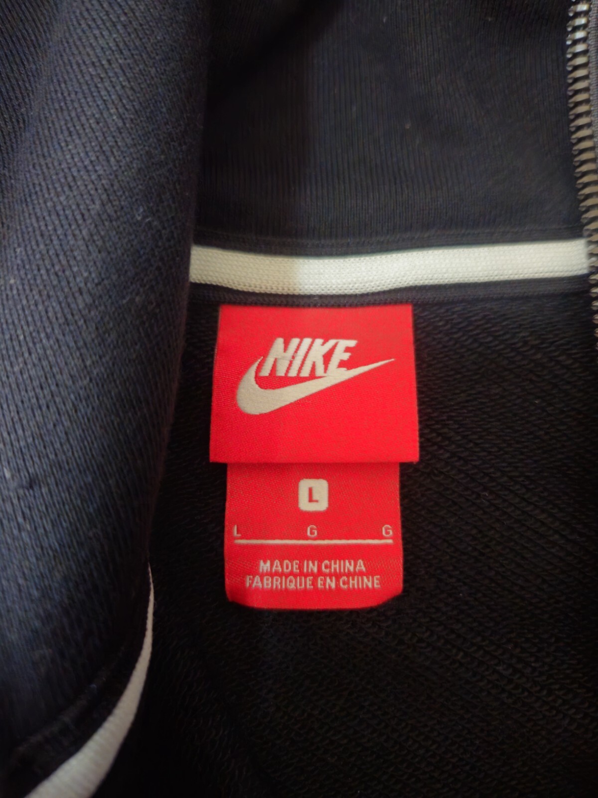 SACAI X NIKE Giacca Nike moderna full zip nera con cappuccio taglia L