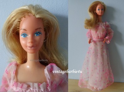 kissing barbie 1980s