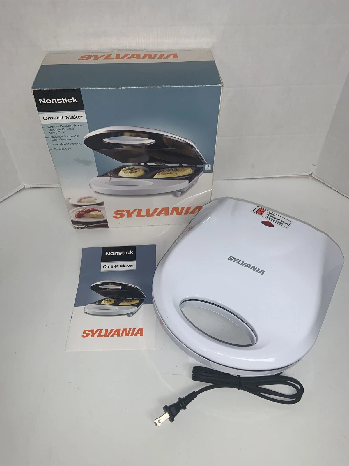 Sylvania Nonstick Omelet Maker SW-086 750 Watt
