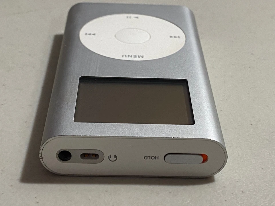 Nice iPod Mini 2nd Generation Silver 4gb w/ Original Box - Apple Collector - Image 3 of 4
