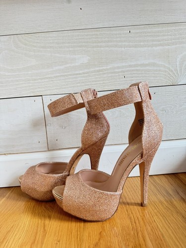 Dream Paris Rose Gold Glitter Heels Size 6.5 NIB - Picture 3 of 3