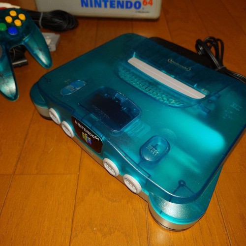 Nintendo 64 Console Clear blue with Controller and Super Mario Box Tested - Picture 5 of 19