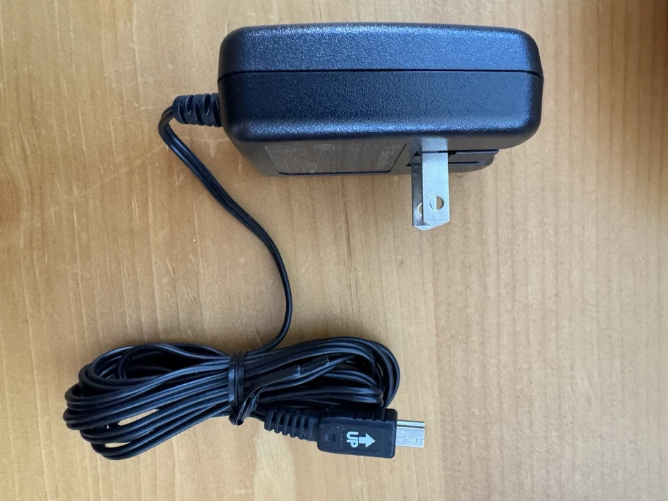 BLACKBERRY OEM HOME WALL AC CHARGER TRAVEL HOUSE OUTLET PLUG POWER ADAPTER NEW - Image 3 of 3
