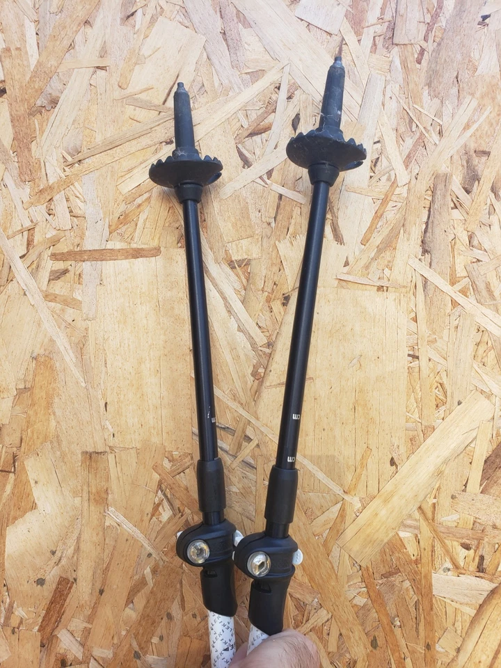 Set of LEKI Cressida Trekking Poles 90-125CM ..4L - Image 2 of 3