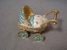 Schmuckschatulle Emaille Strass Puppenwagen Baby Schmuck Dose Faberge Stil Deko