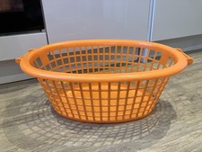RETRO vtg 70s OVAL ORANGE PLASTIC LAUNDRY STORAGE BIN PROP FILM WASHING BASKET
