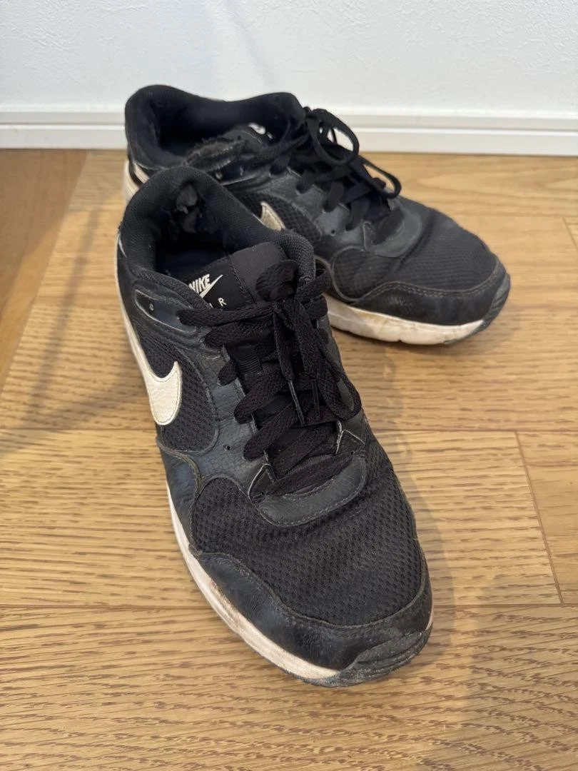 Nike Air Max Scarpe da Corsa Uomo US 8.5 Nero Bianco Maglia Ammortizzata