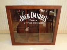 Jack Daniels Family of Fine Whiskeys Wooden 3 Bottle Display Case 12"
