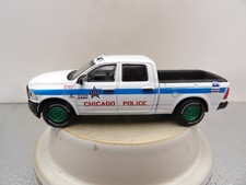 GREEN MACHINE 2017 DODGE RAM 2500 PICK-UP    2017 GREENLIGHT HITCH & TOW   1:64