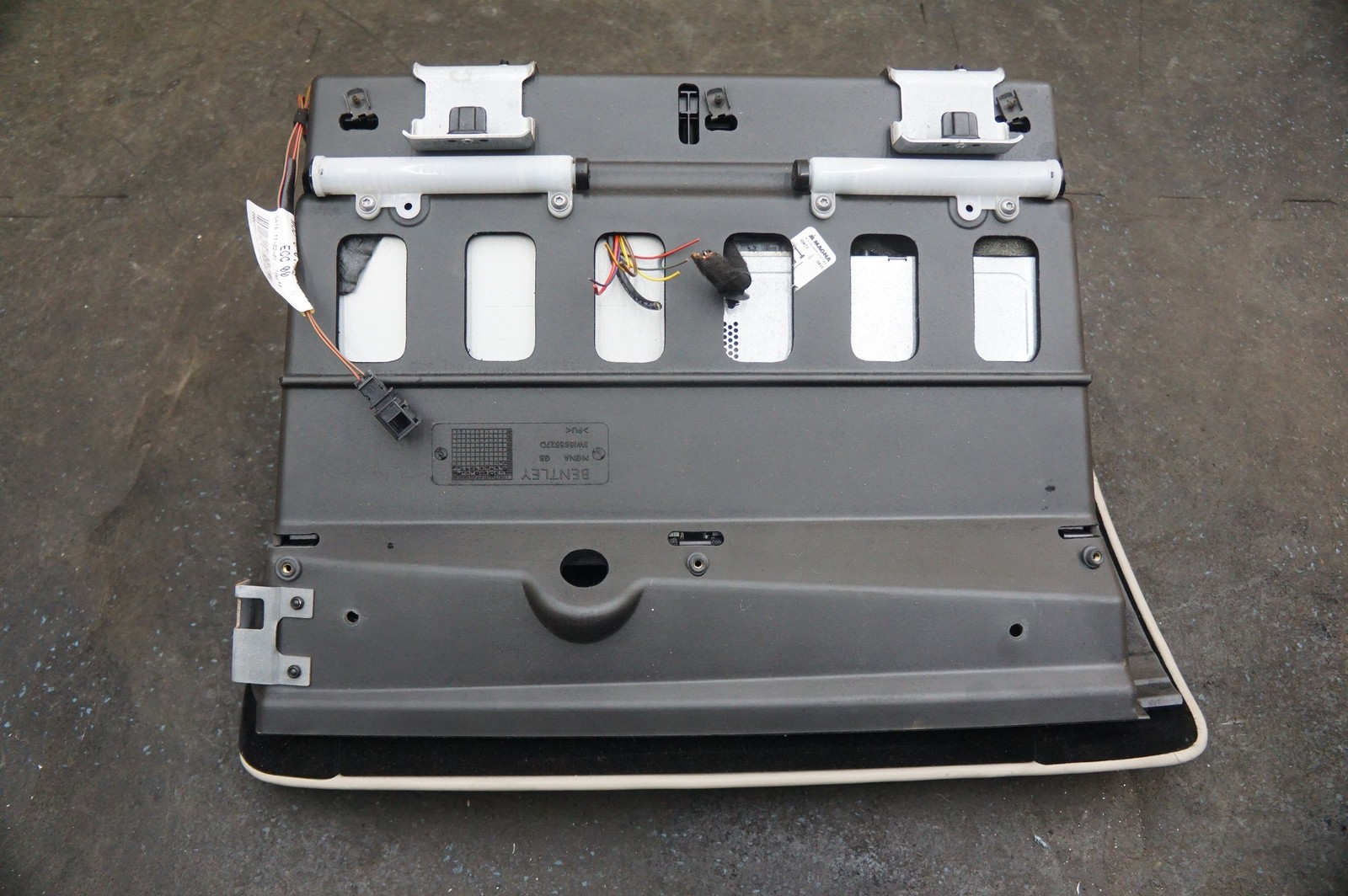 Dash Glovebox CD Changer Module 3W1857097S Bentley Continental Flying Spur Gt 05