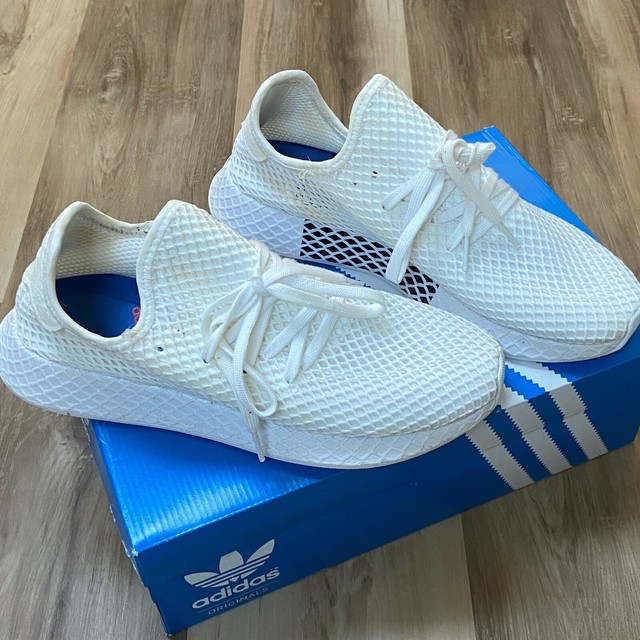 adidas deerupt runner triple white