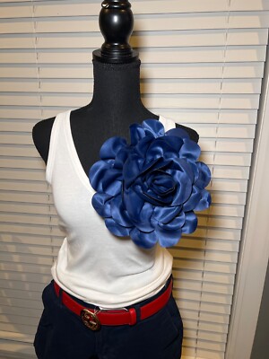 Unforgettable Bloom 9.4 inches Navy New!