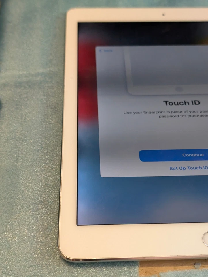 Apple iPad Air 2 9.7" (Triple Core, 16GB, MGX12LL/A) iPad-silver - Image 4 of 4