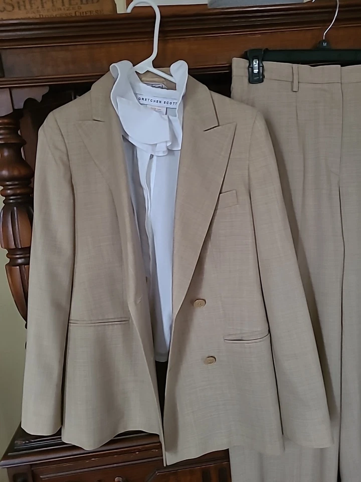 Traje Max Mara 100% Lana Beige Bronceado Italia A Medida LUZ 8 6 M $1,170 Foto 2 de 4