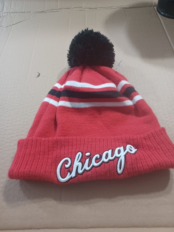 New Chicago Bulls NBA City Series New Era Knit Beanie Hat 75th NWOT 2021/22