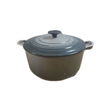 Le Creuset 24cm Dutch Oven Casserole Dish in Flint Grey 