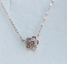 canal4℃ necklace. Gift Necklace in silver with diamonds. Comes with a box