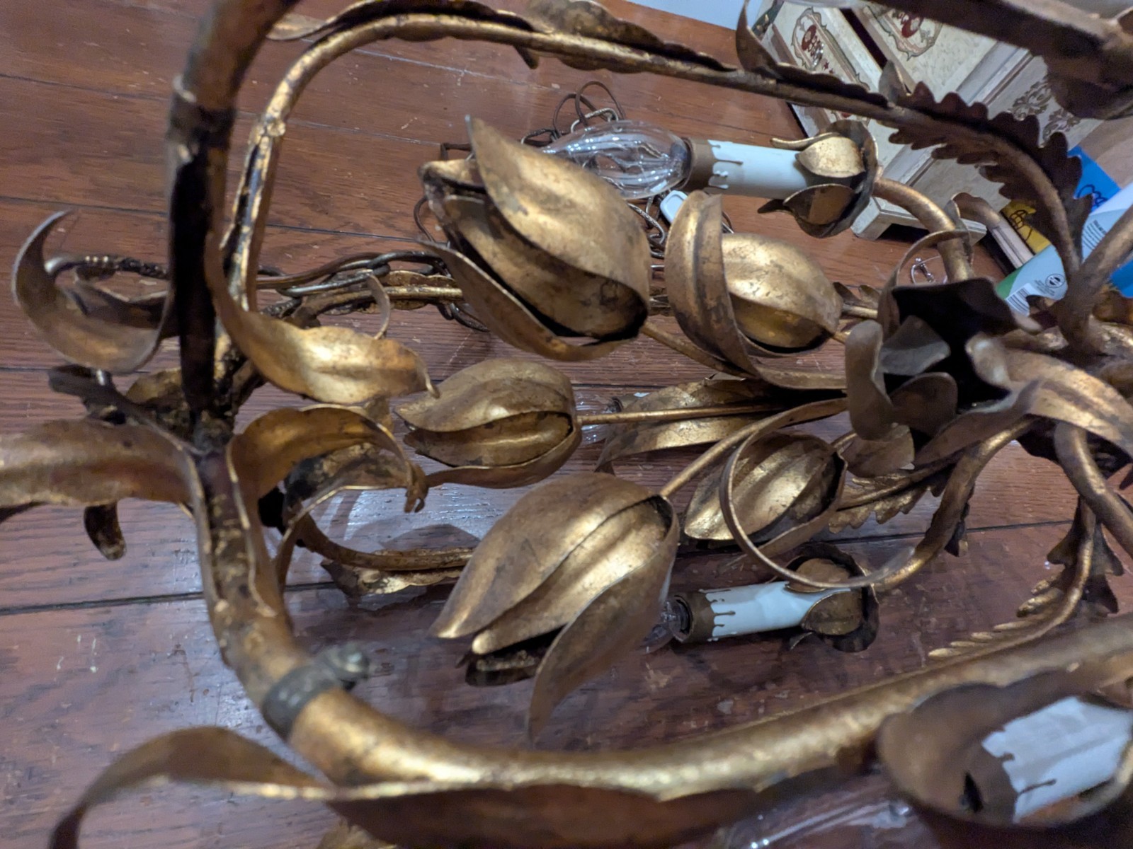 Italian Gilt GoldTole Italy Swag Light  Chandelier Hollywood Regency Mid Century