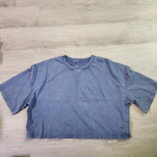 Colsie Women's Blue Cropped Tee Size S