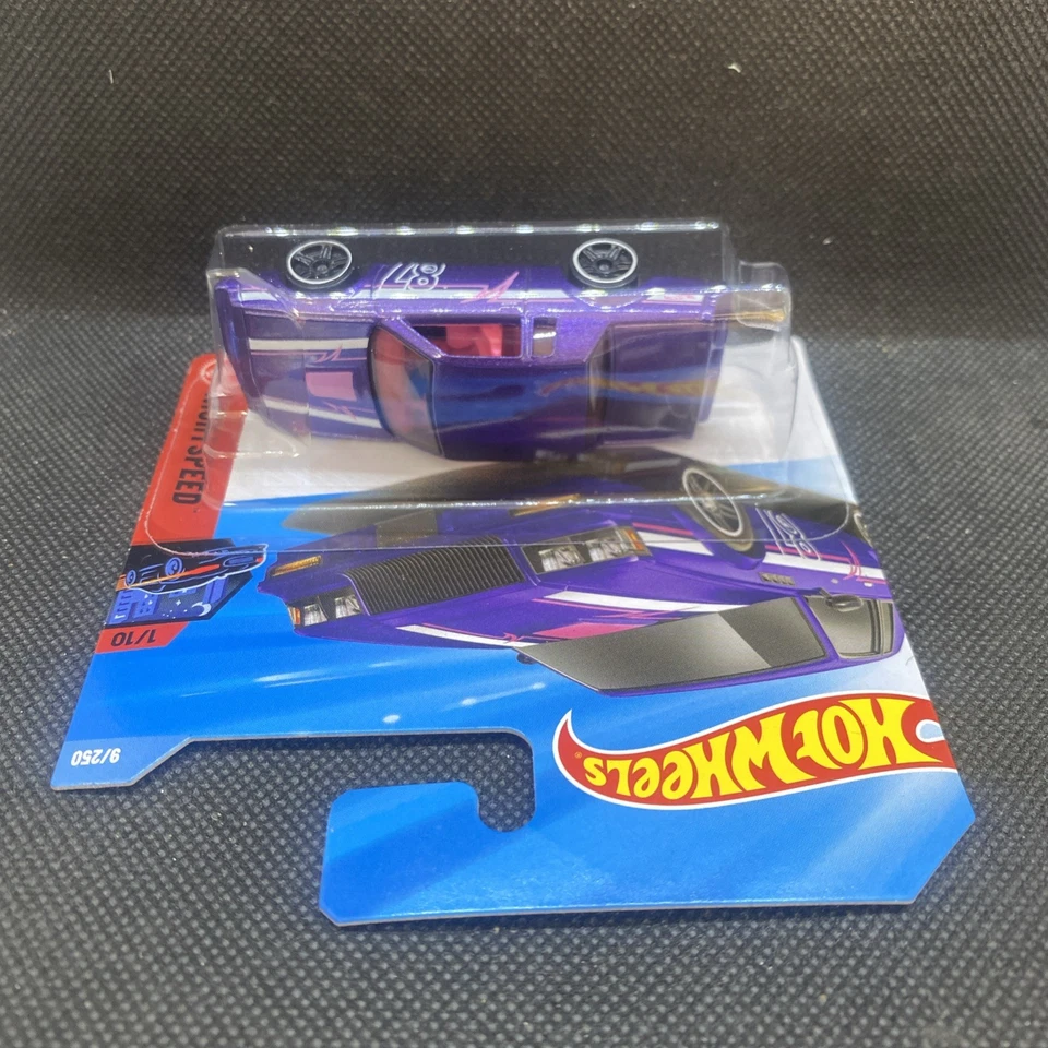 Tarjeta corta estuche Hot Wheels '87 Buick Regal GNX Treasure Hunt 2026 9/250 A Foto 4 de 4