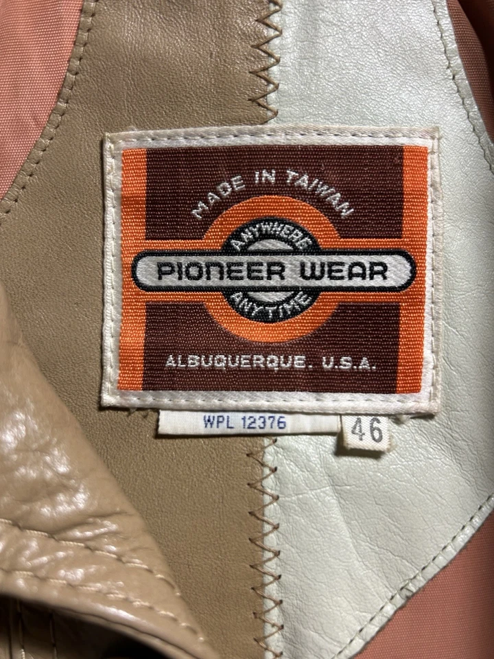 Chaqueta Blazer Western 46 Tostada Vintage Años 70 80 Hecha en EE. UU. PIONERO WEAR Cuero Foto 2 de 4