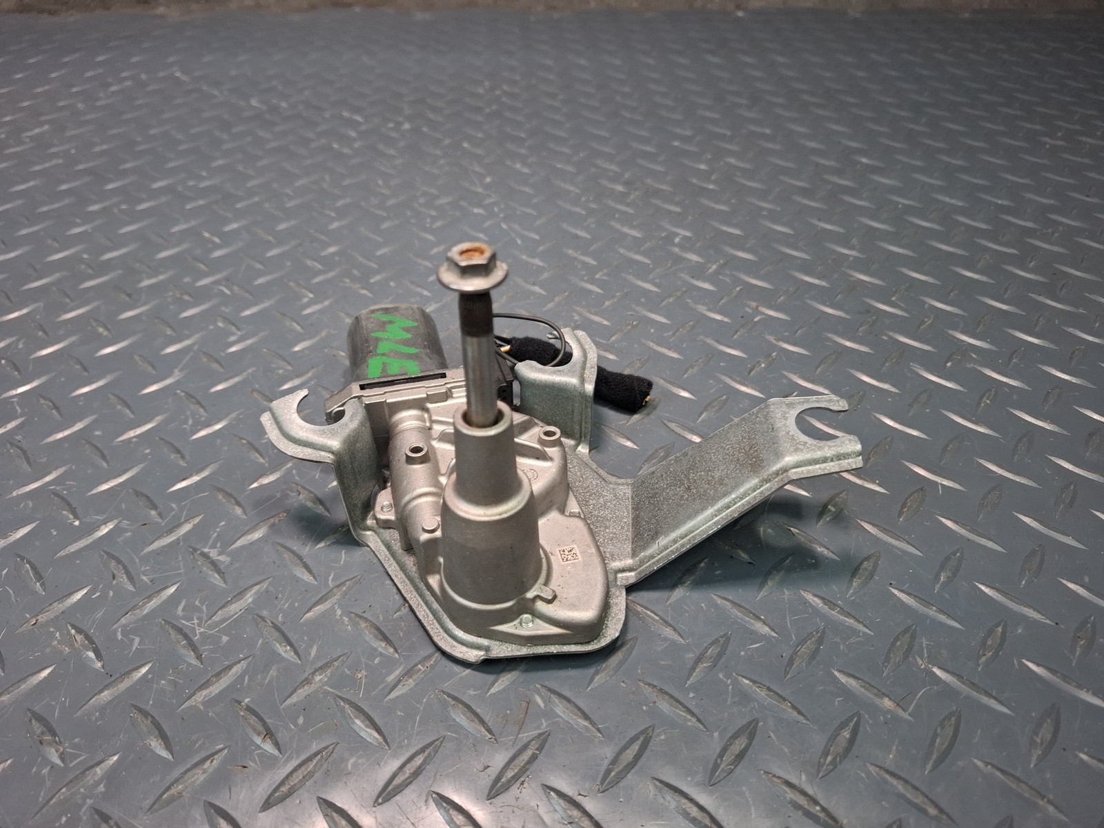 Maserati Levante 2017-2020 Rear Windshield wiper motor