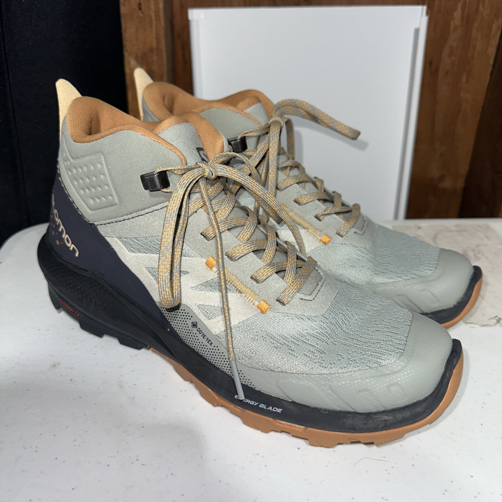 Stivali da trekking Salomon Outpulse Mid GTX donna 8 5 grigio arancione