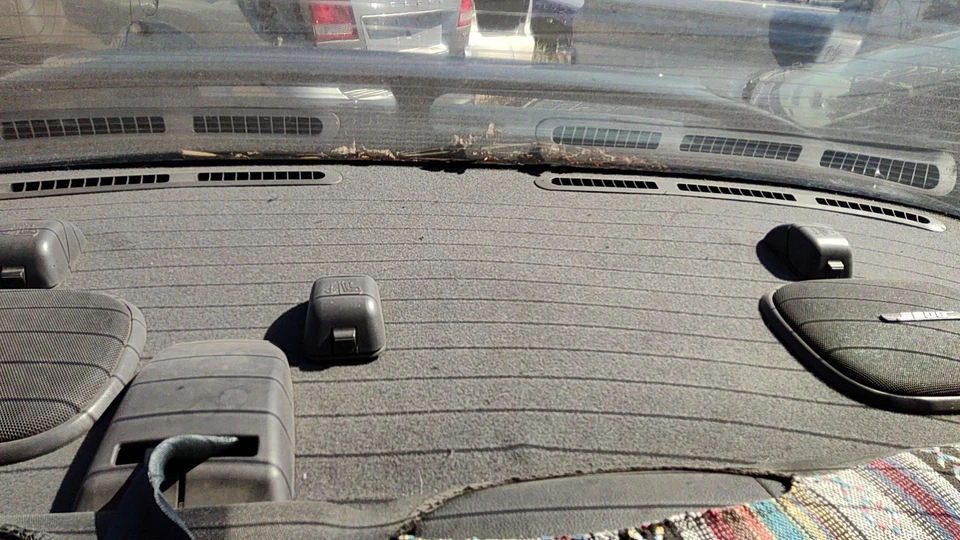 Infiniti G20 2002 equipamiento trasero cubierta moldura panel de altavoces OEM Foto 3 de 4