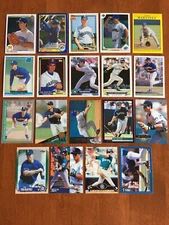 TINO MARTINEZ BASEBALL CARD LOT - SEATTLE MARINERS