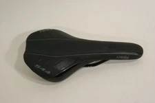 Oval Concepts 544 Saddle with Relief Zone 145 x 270 mm Black & Gray