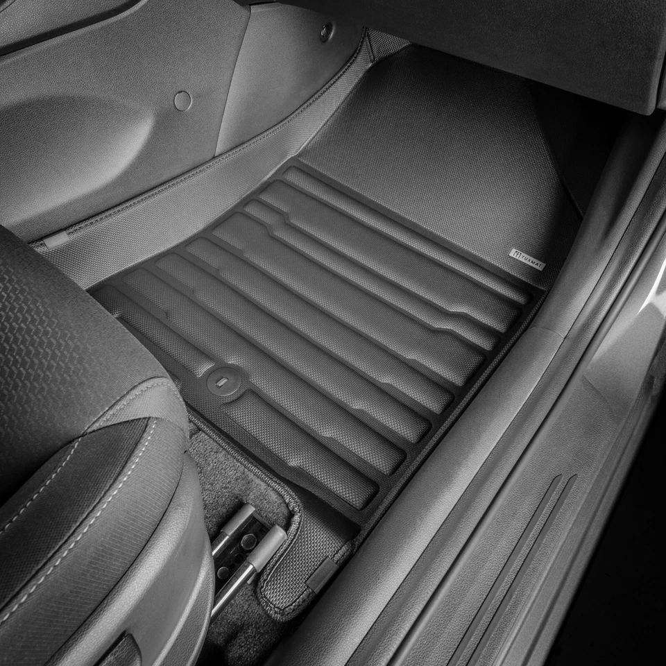 TuxMat Custom Floor Mats for Hyundai Elantra GT - 2018-2021 - Full Set Foto 3 de 4