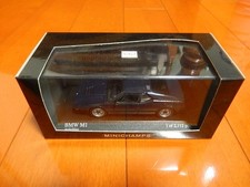 1/43 BMW M1 Dark Blue Minichamps