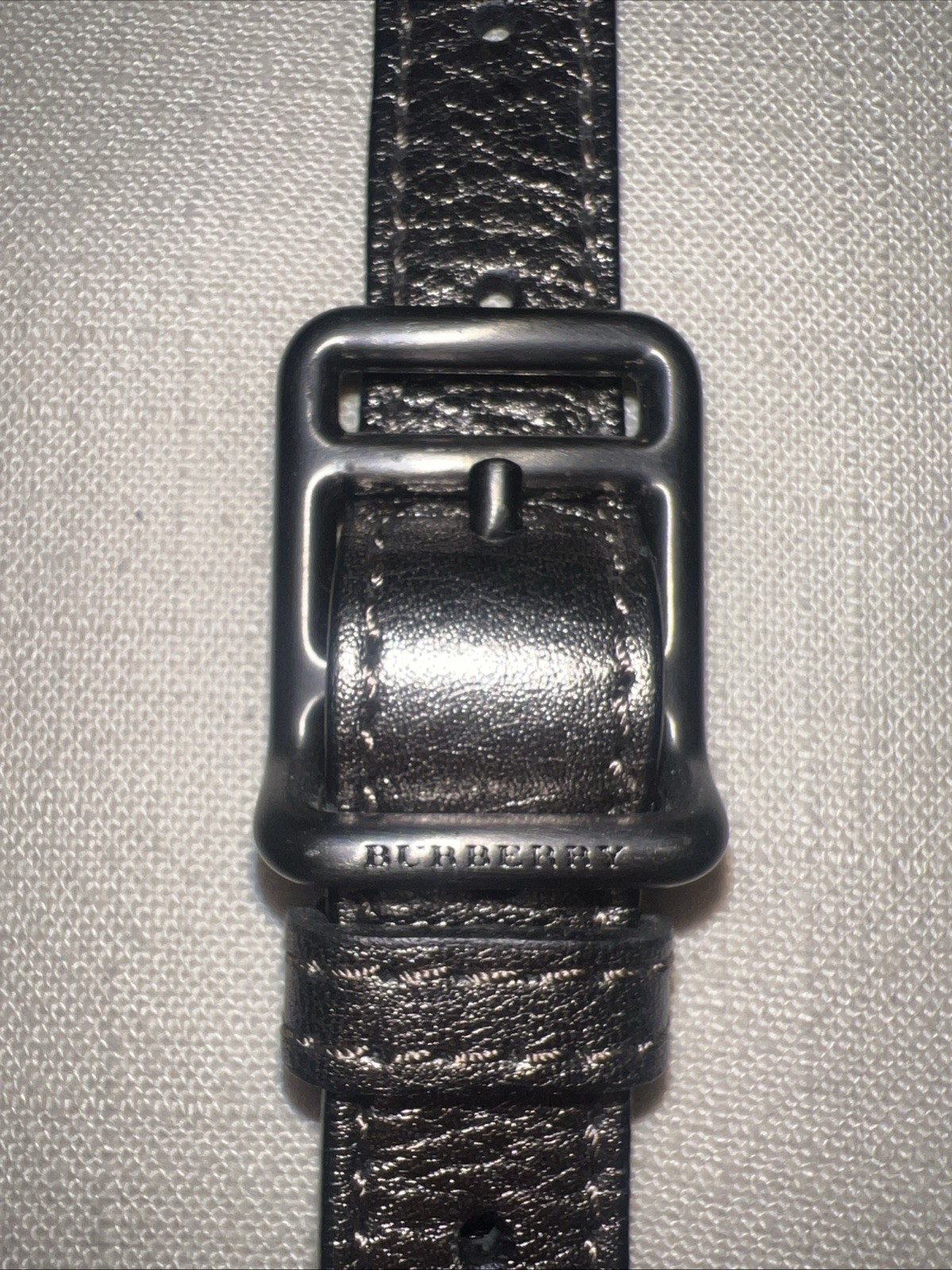 BURBERRY Shoulder Replacement Strap Crossbody Met… - image 3