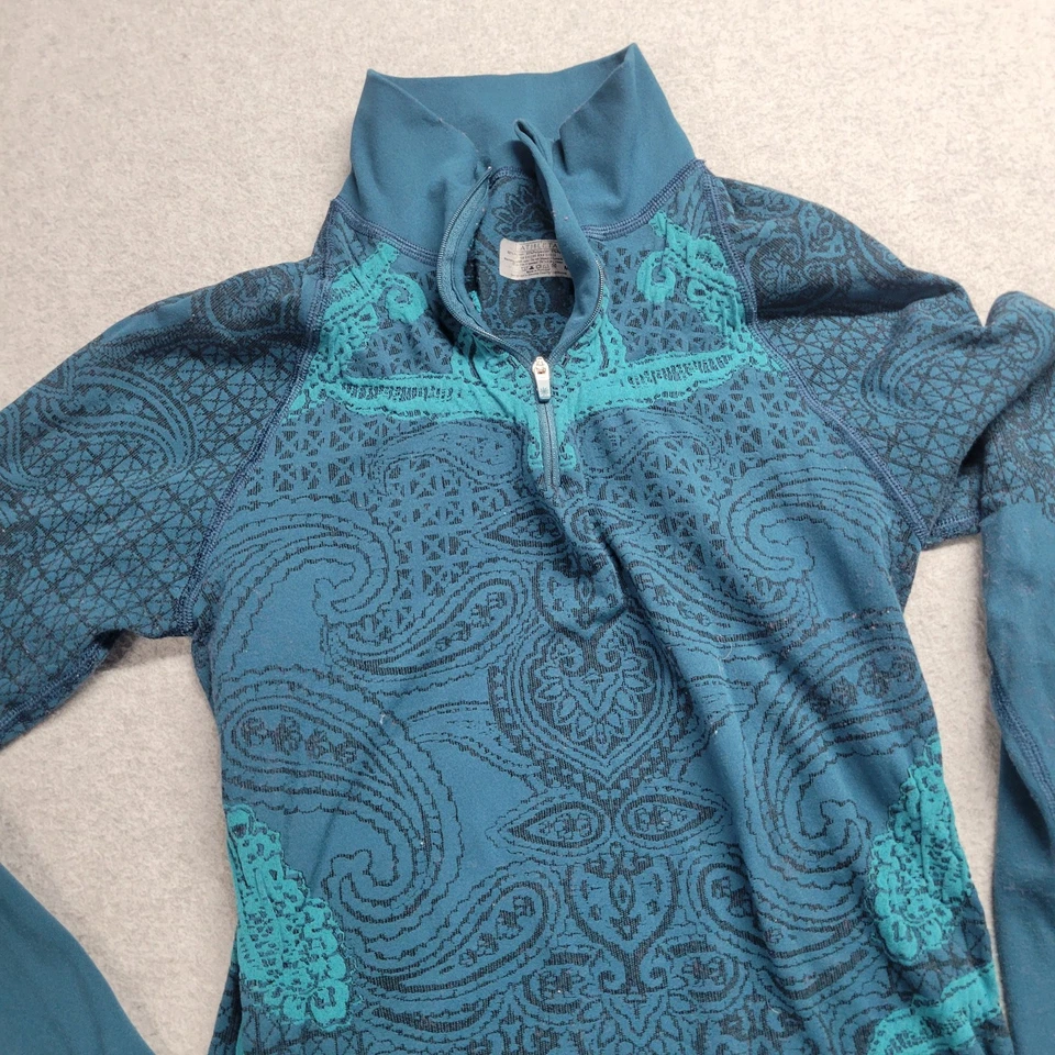 Top para mujer Athleta tejido azul ombre torcido 1/4 cremallera agujeros para los pulgares ropa deportiva talla M Foto 2 de 4