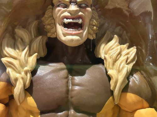 IN STOCK! Wolverine 50th Marvel Legends Logan vs Sabretooth 6" AF 2Pack HASBRO - Picture 8 of 24