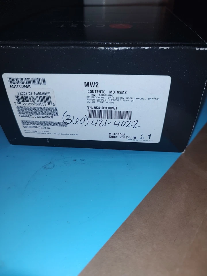 V Cast Lg Vx8350 e todos os acessórios na caixa - Imagem 2 de 4