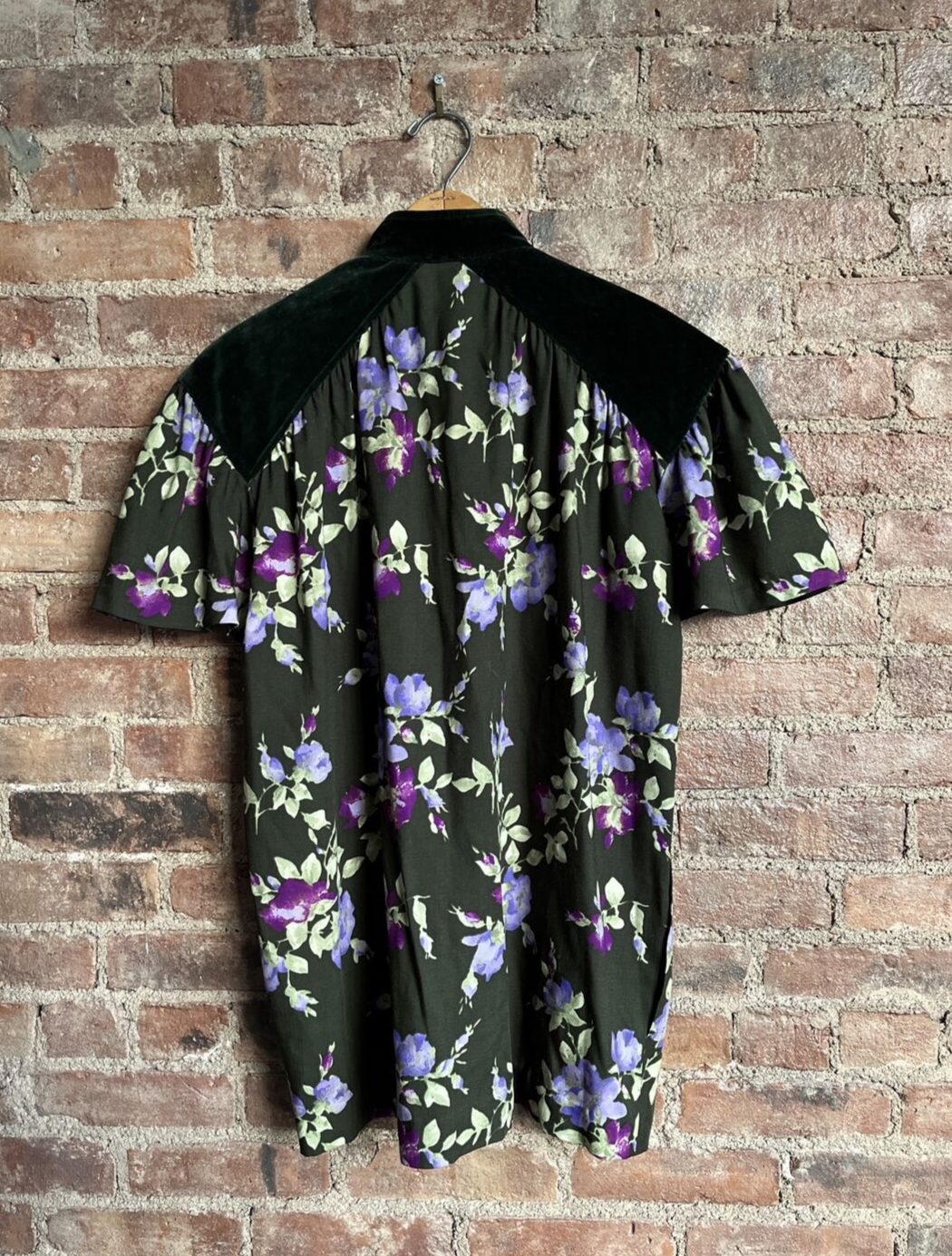 Mini abito da donna vintage Saint Laurent Rive Gauche taglia 40 floreale Francia